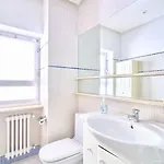 El Patio Del Barrio Del Oeste * Salamanca